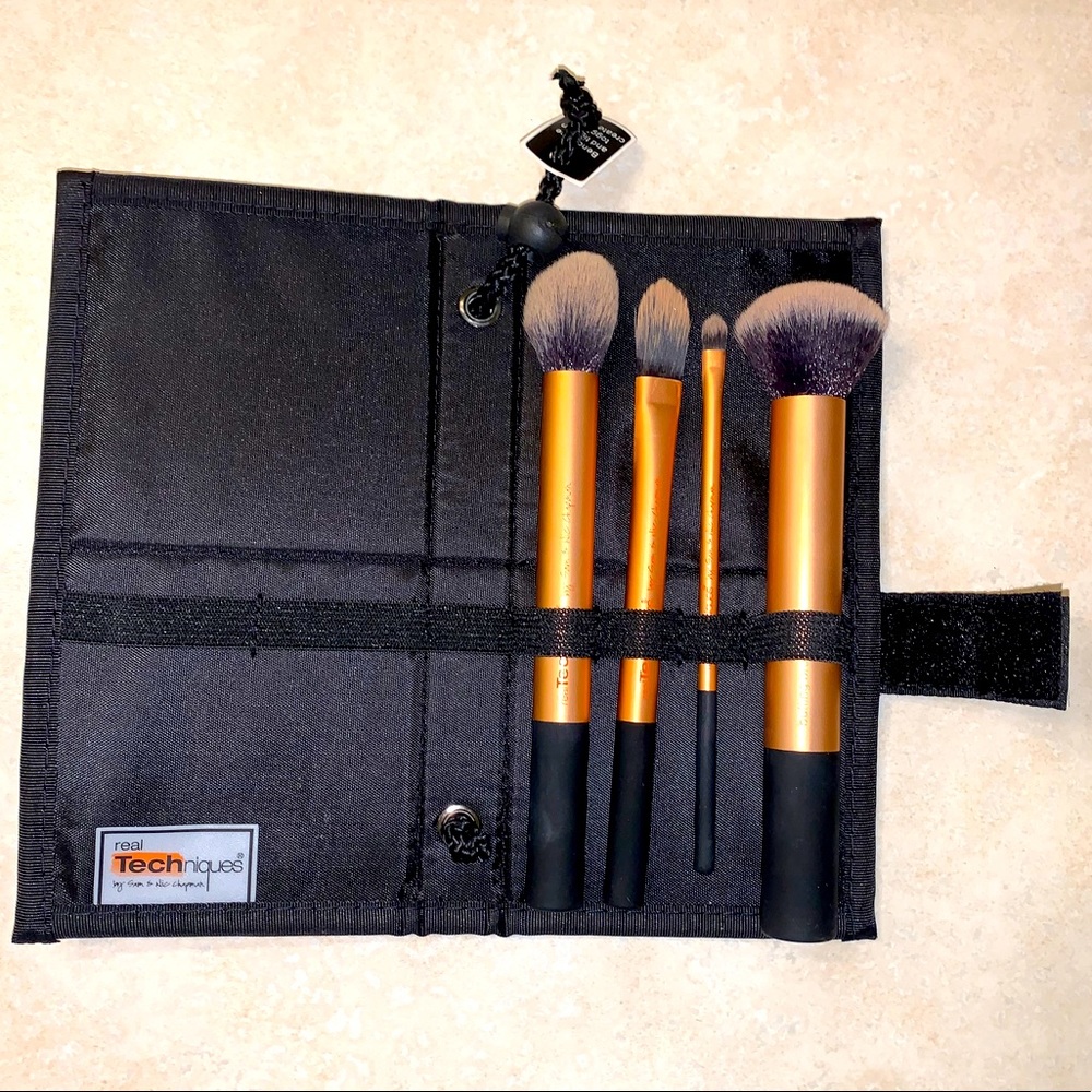 Real Technique Make Up Brushes & Kit!